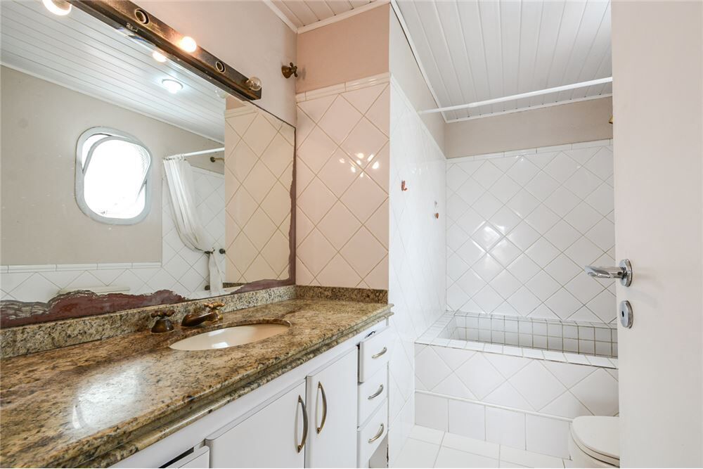Apartamento, 3 quartos, 158 m² - Foto 1