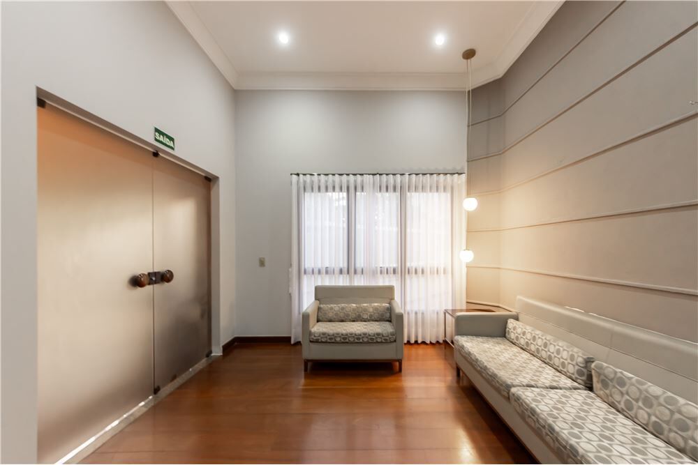 Apartamento, 3 quartos, 130 m² - Foto 2