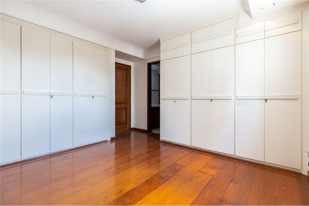 Cobertura à venda com 4 quartos, 425m² - Foto 4