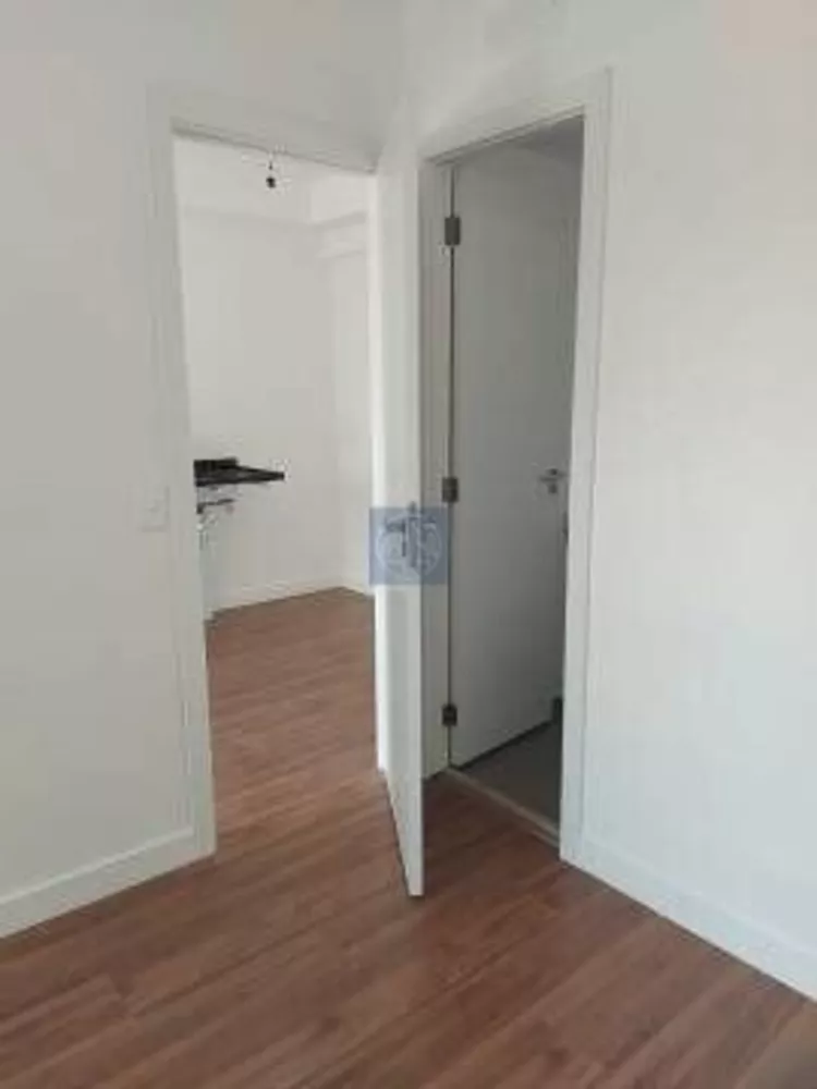 Apartamento à venda com 1 quarto, 29m² - Foto 6