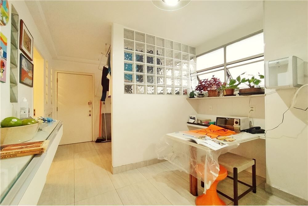 Apartamento, 3 quartos, 172 m² - Foto 2