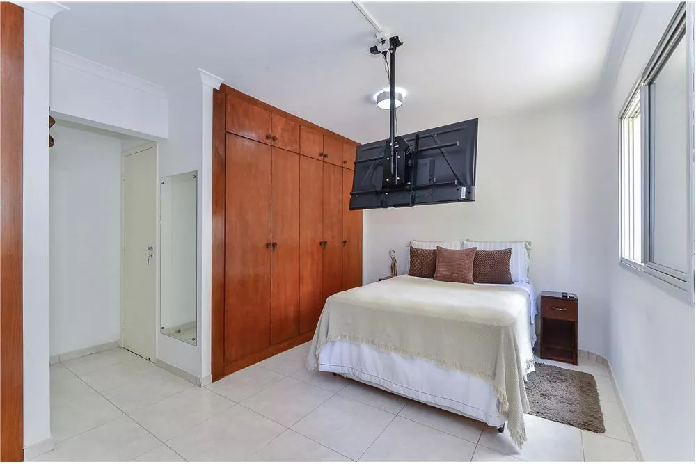 Apartamento, 1 quarto, 62 m² - Foto 2