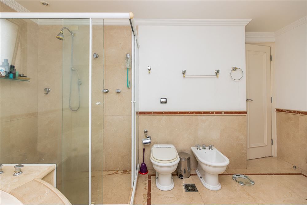 Apartamento, 4 quartos, 280 m² - Foto 1