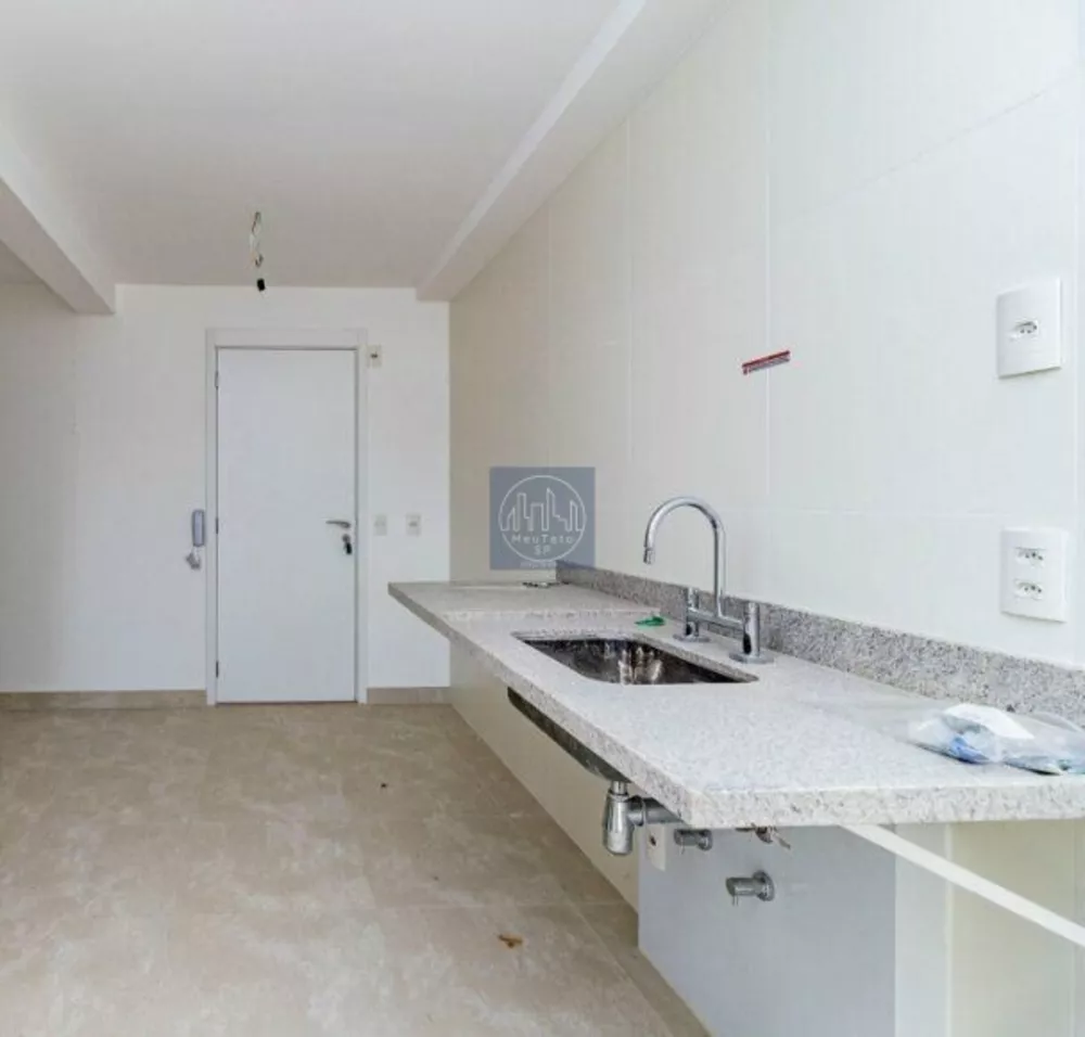 Apartamento à venda com 3 quartos, 137m² - Foto 6