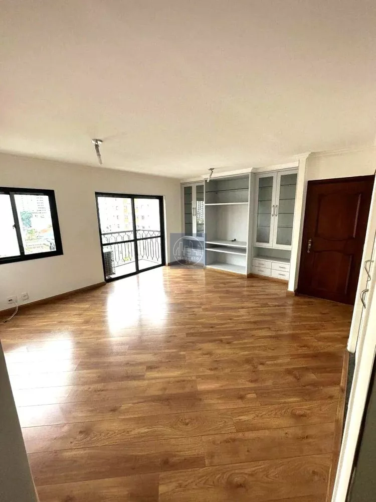 Apartamento à venda com 3 quartos, 95m² - Foto 2