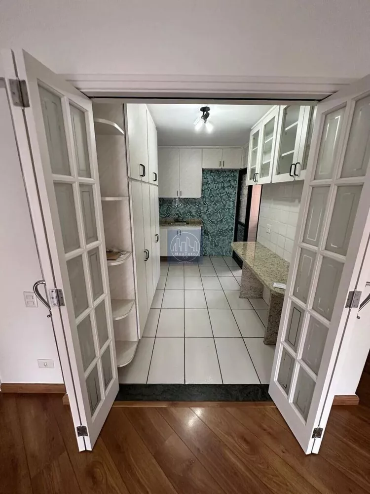 Apartamento à venda com 3 quartos, 95m² - Foto 5