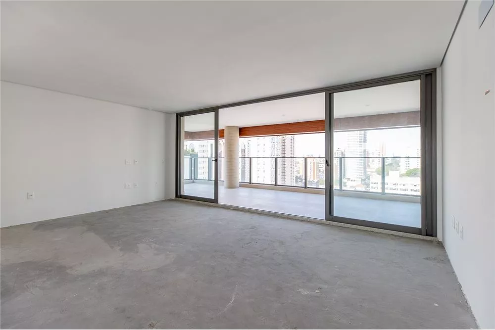 Apartamento à venda com 4 quartos, 232m² - Foto 8