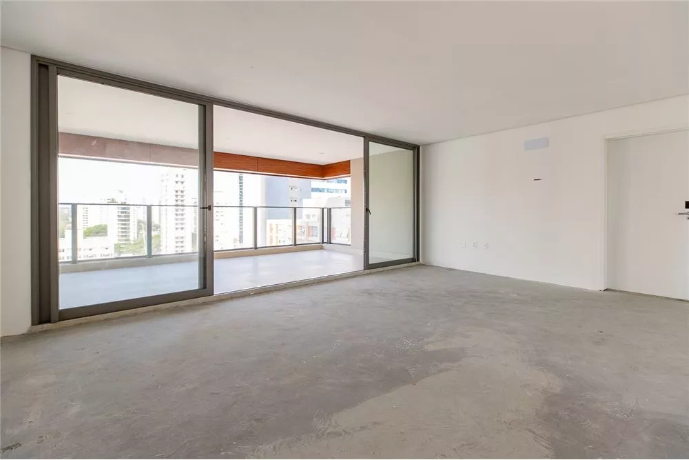 Apartamento à venda com 4 quartos, 232m² - Foto 7