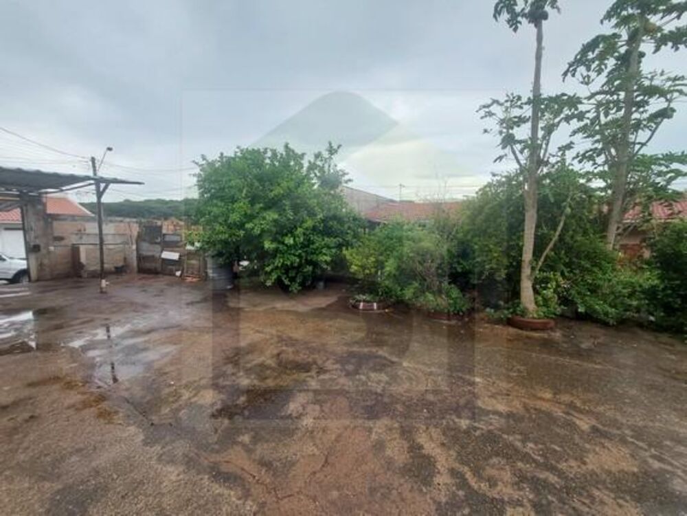 Casa à venda com 1 quarto, 60m² - Foto 1
