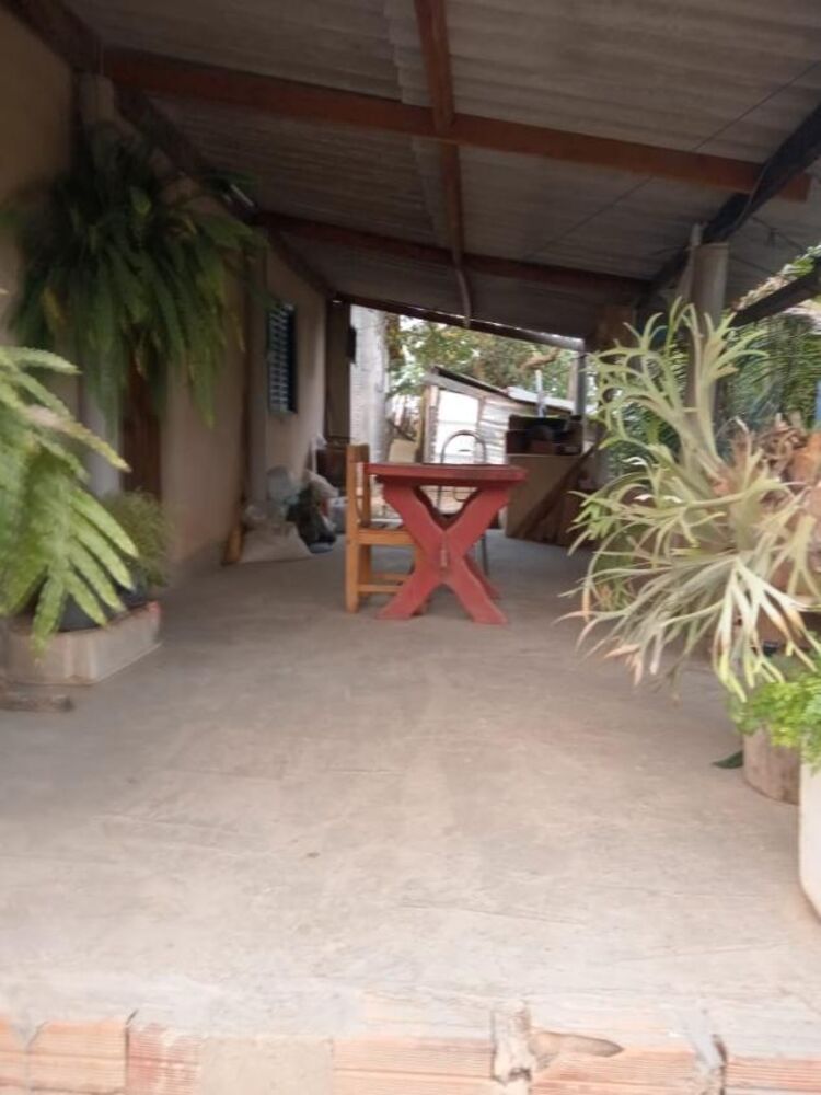 Chácara à venda com 2 quartos, 1037m² - Foto 4