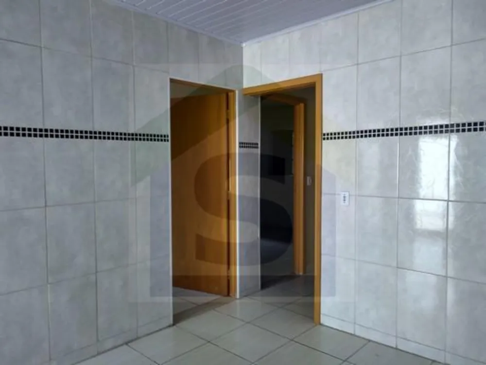 Casa, 2 quartos, 200 m² - Foto 2