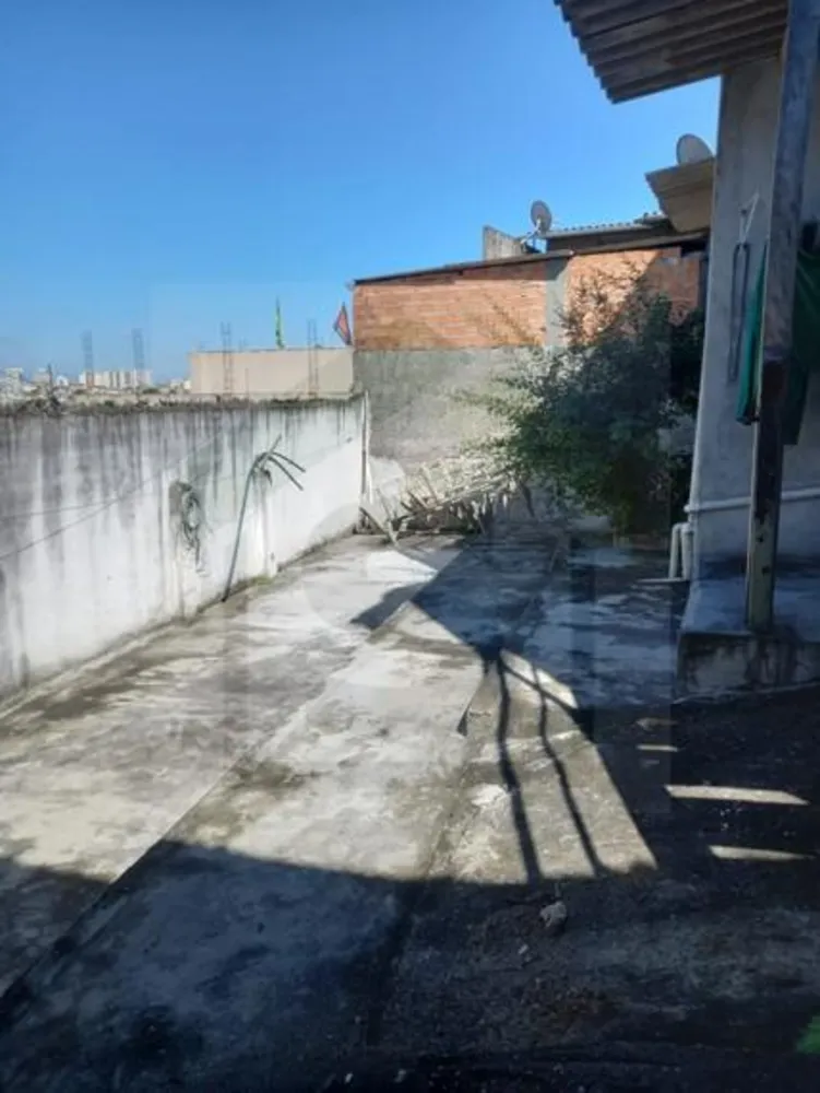 Casa, 5 quartos, 240 m² - Foto 4