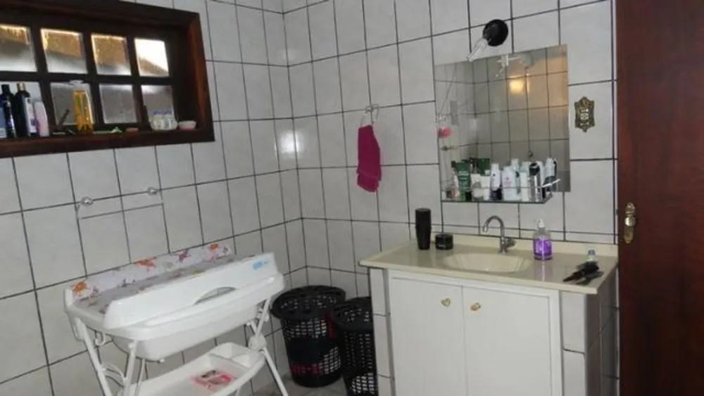 Casa, 3 quartos, 270 m² - Foto 3