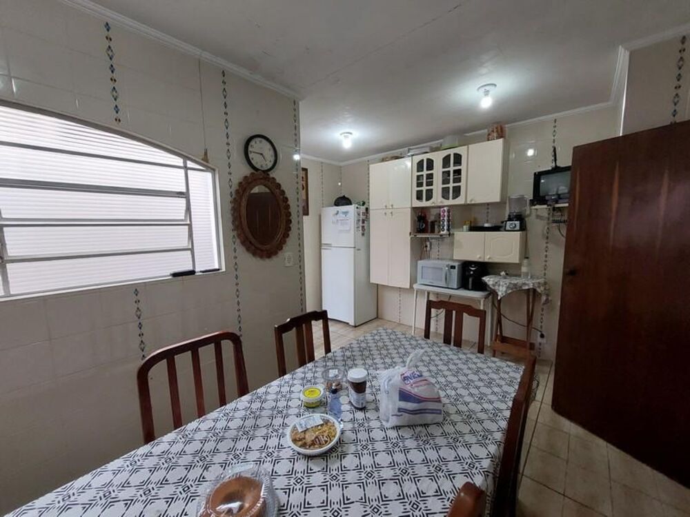 Casa à venda com 4 quartos, 159m² - Foto 4