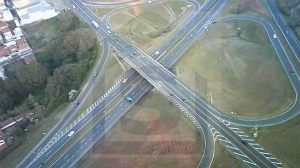 Loteamento e Condomínio, 2815 m² - Foto 1