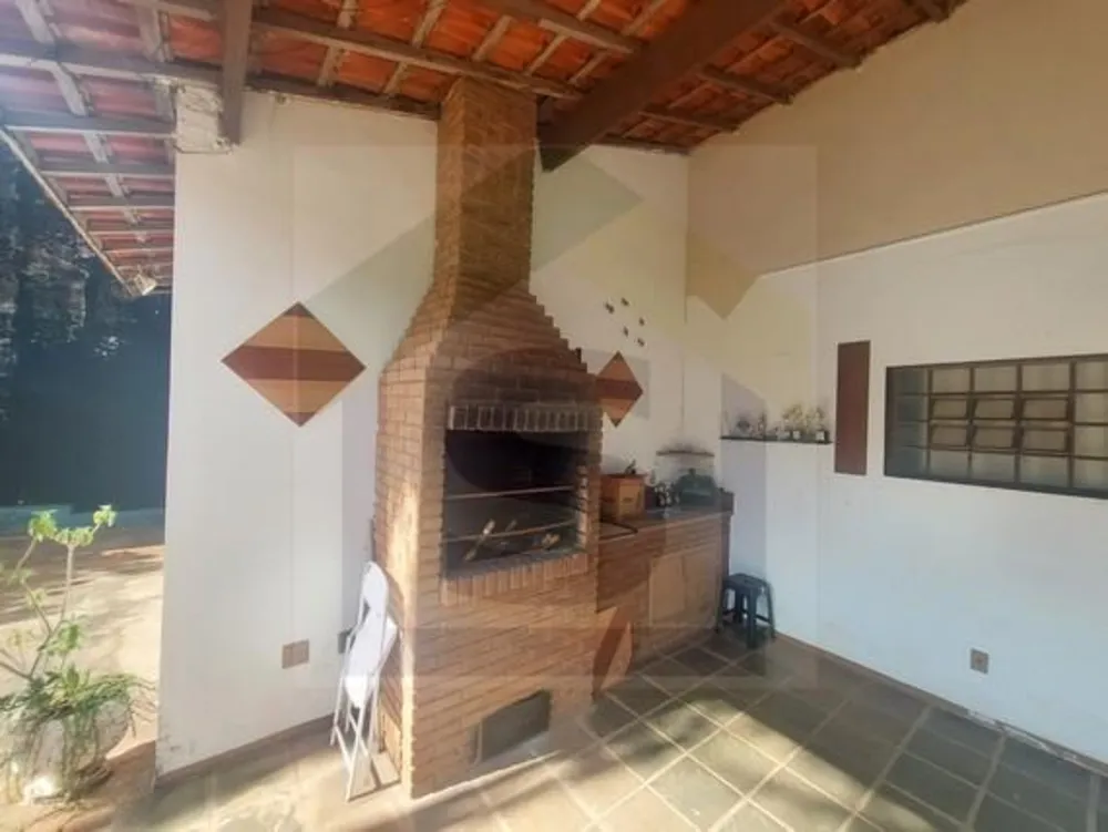 Casa, 3 quartos, 200 m² - Foto 13