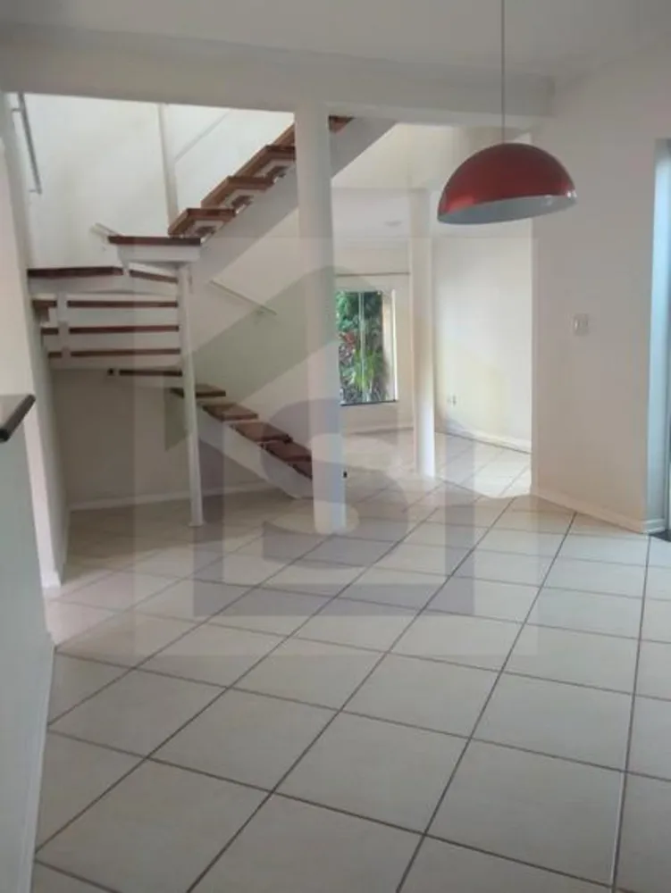 Casa, 3 quartos, 250 m² - Foto 8