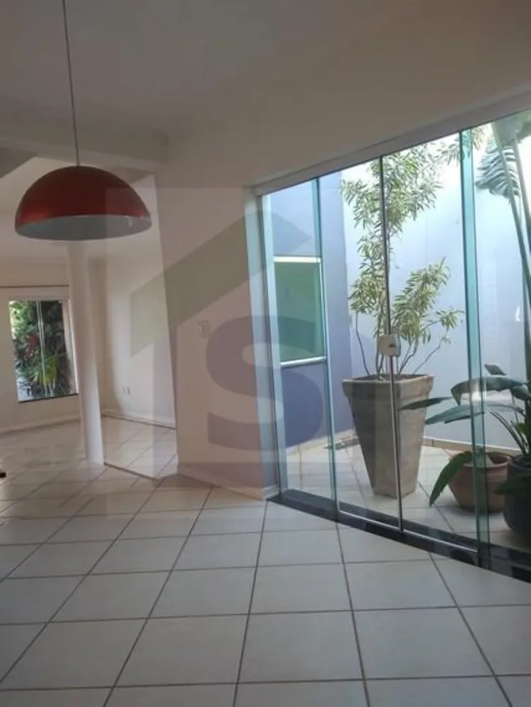Casa, 3 quartos, 250 m² - Foto 7