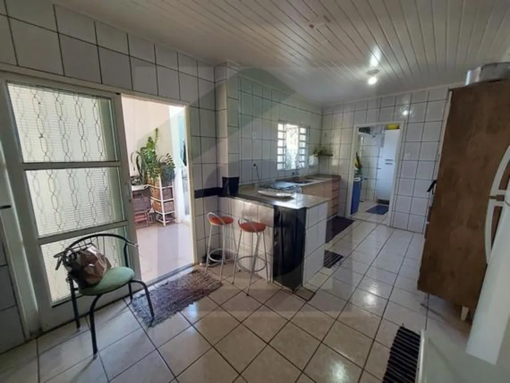 Casa, 2 quartos, 150 m² - Foto 1