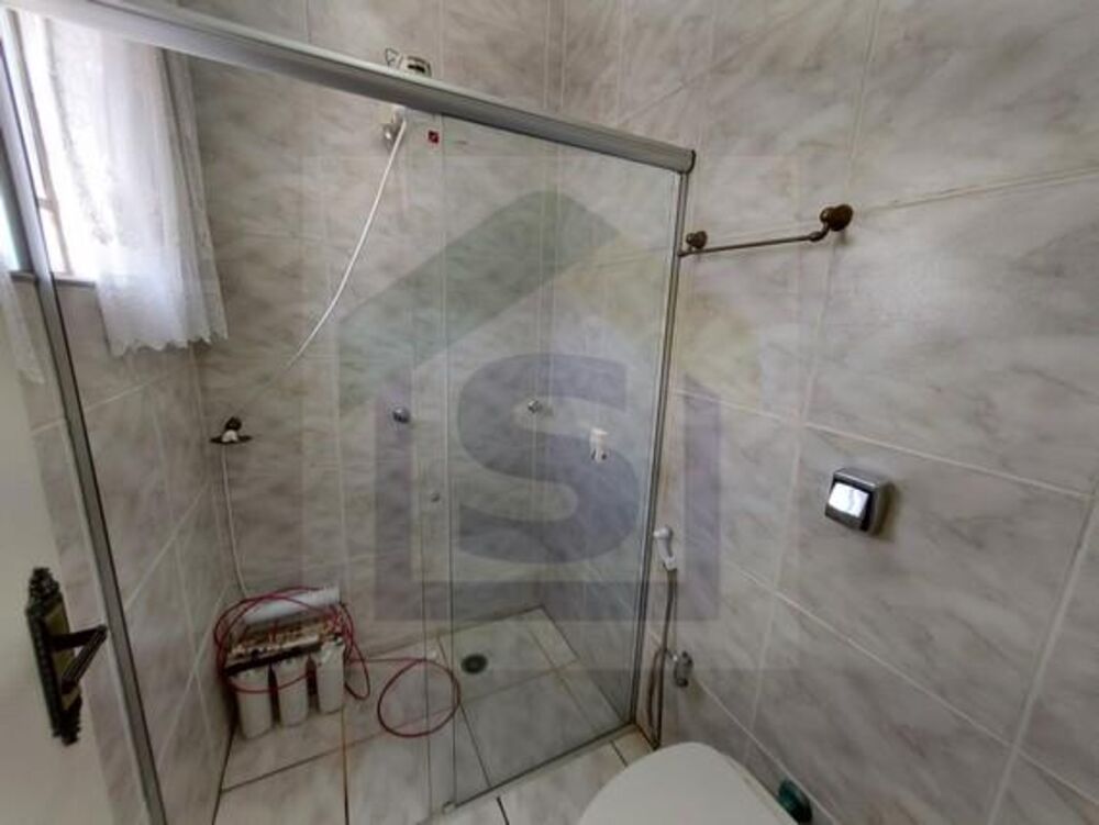 Sobrado à venda com 3 quartos, 270m² - Foto 3