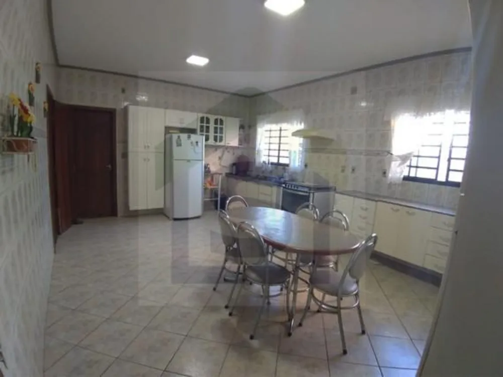 Casa, 5 quartos, 200 m² - Foto 5