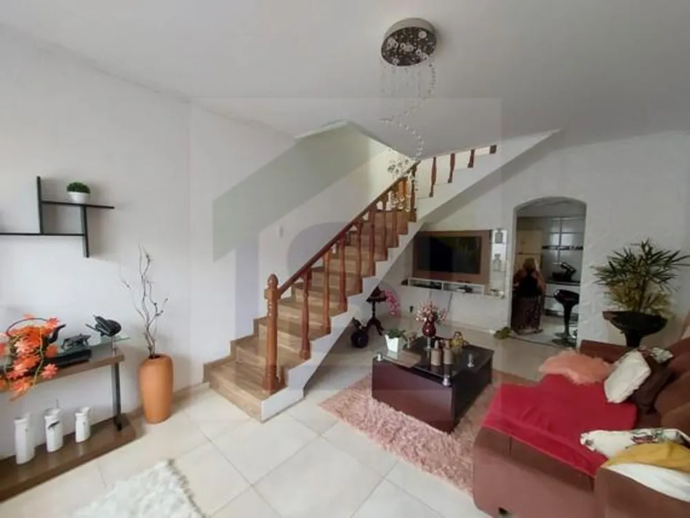Casa, 11 quartos, 140 m² - Foto 1
