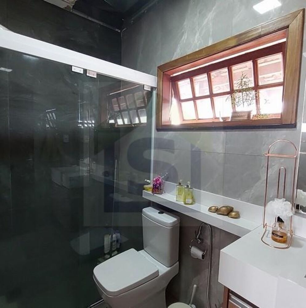 Casa à venda com 11 quartos, 140m² - Foto 4