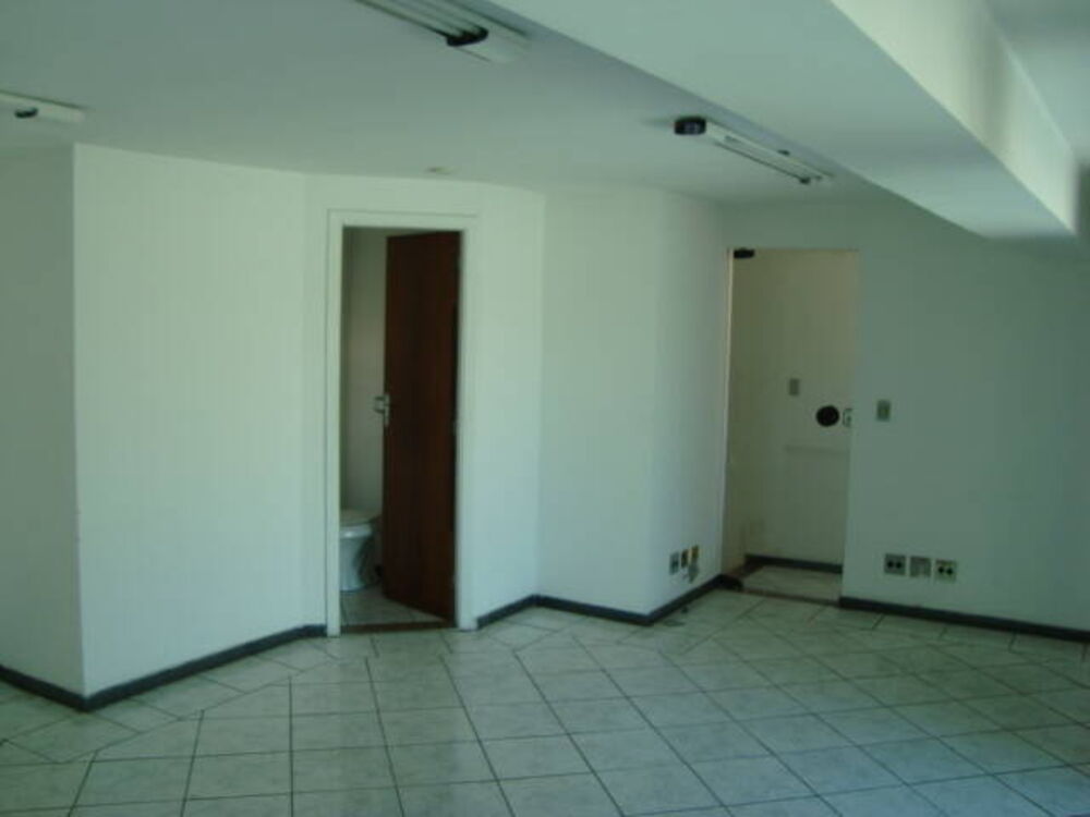 Conjunto Comercial-Sala para alugar, 72m² - Foto 3