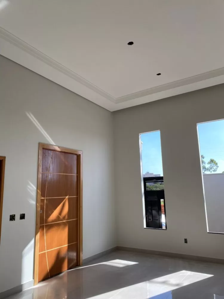 Casa à venda com 3 quartos, 200m² - Foto 8