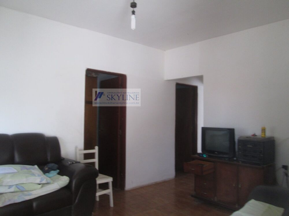Casa à venda com 3 quartos, 200m² - Foto 3