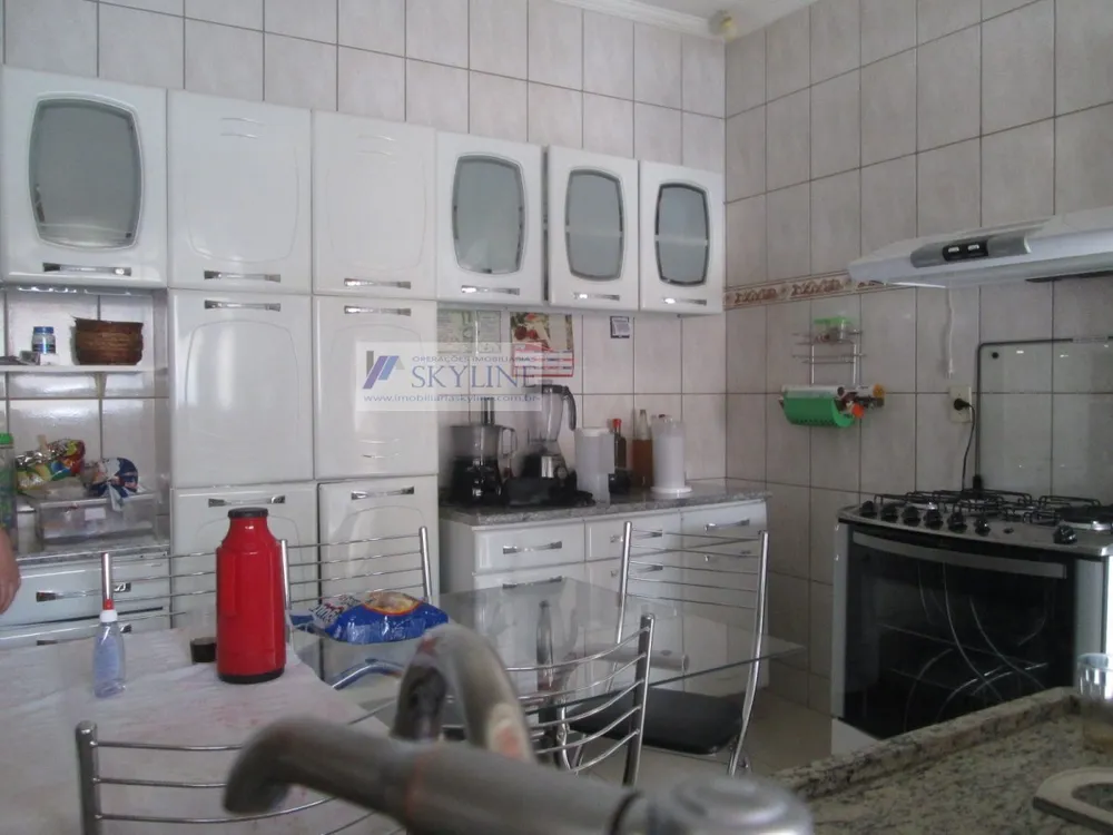 Casa, 3 quartos, 200 m² - Foto 7