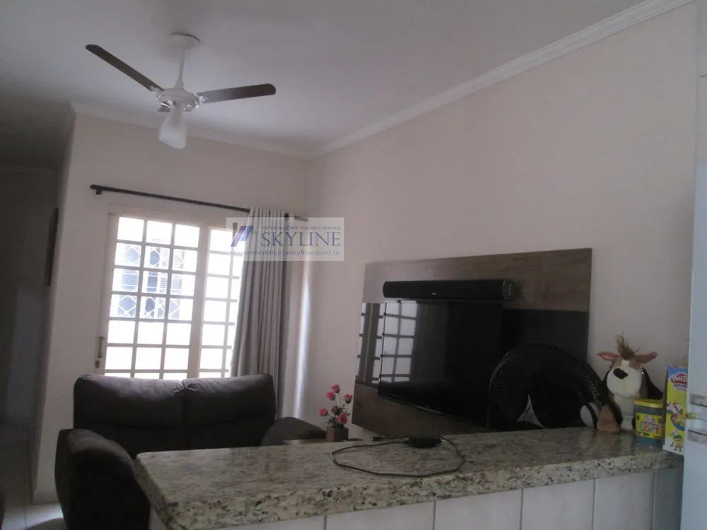 Casa, 3 quartos, 200 m² - Foto 11