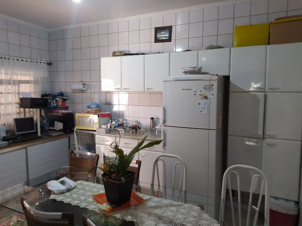 Casa, 3 quartos, 200 m² - Foto 11