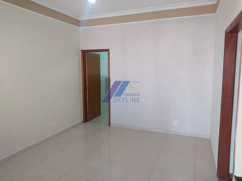 Casa à venda com 3 quartos, 120m² - Foto 4