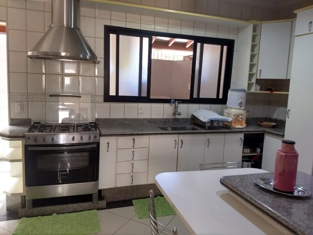 Casa, 3 quartos, 147 m² - Foto 8