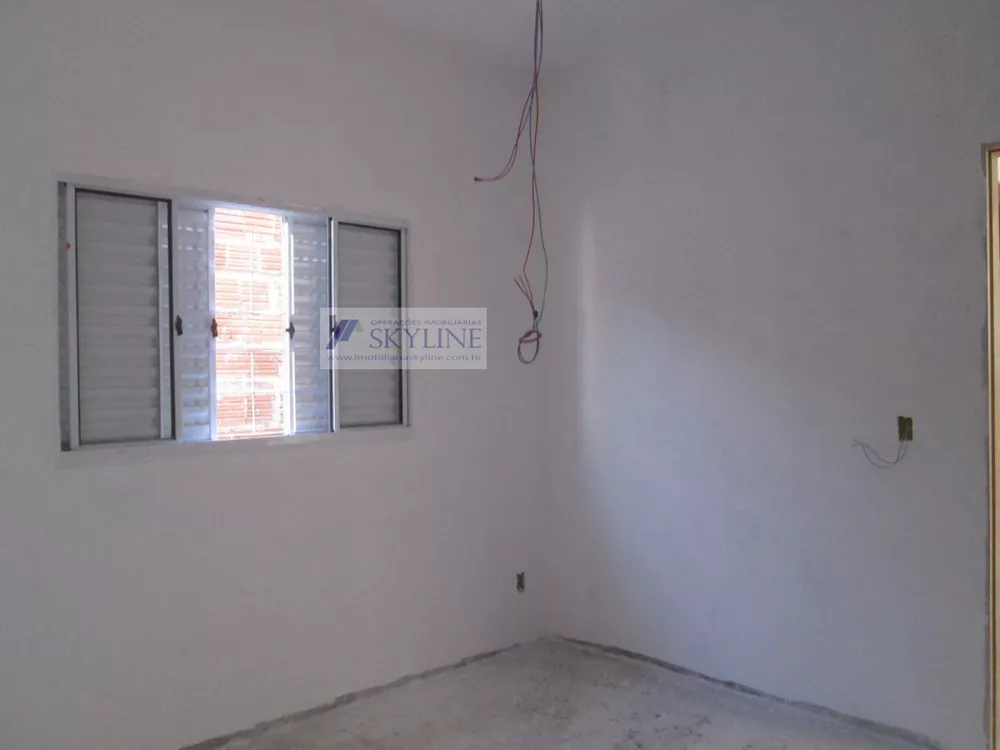 Casa à venda com 2 quartos, 200m² - Foto 15