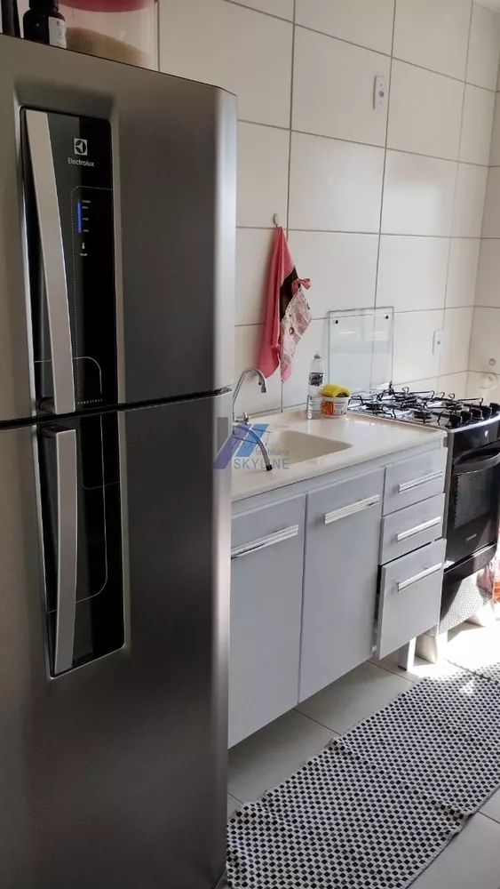 Apartamento à venda com 2 quartos, 47m² - Foto 4