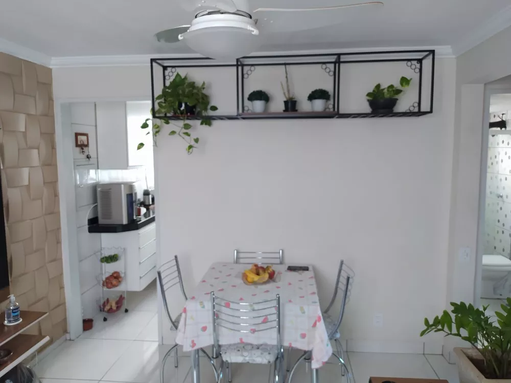 Apartamento à venda com 2 quartos, 50m² - Foto 4