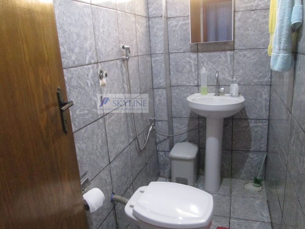 Sobrado, 5 quartos, 200 m² - Foto 4