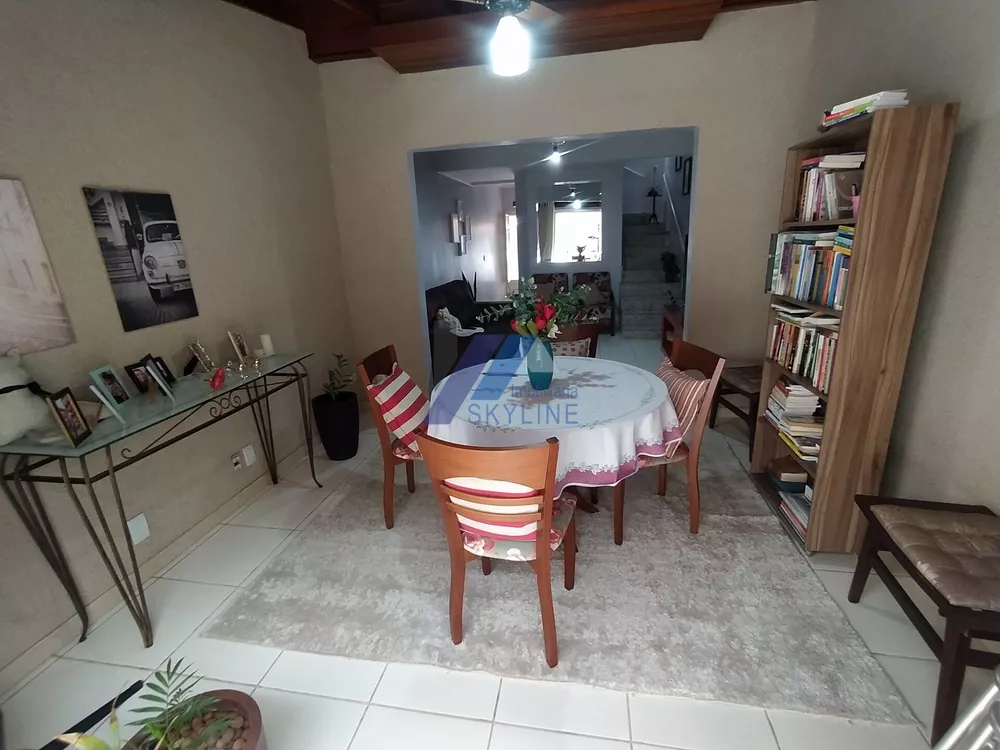 Casa de Condomínio à venda com 2 quartos, 90m² - Foto 4