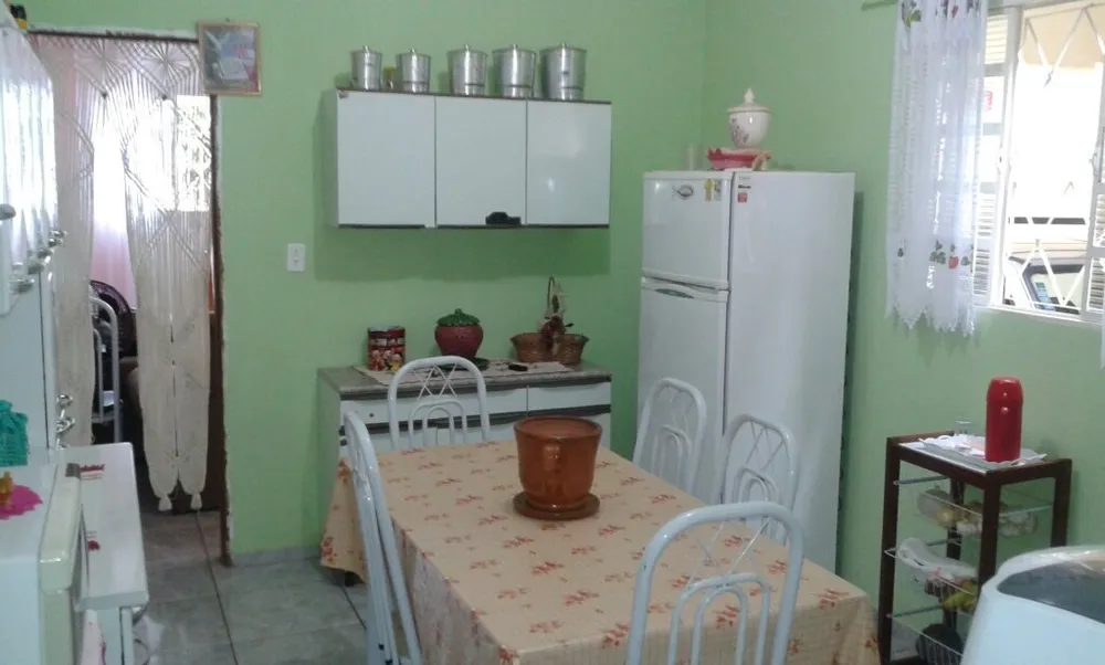 Casa, 2 quartos, 200 m² - Foto 9
