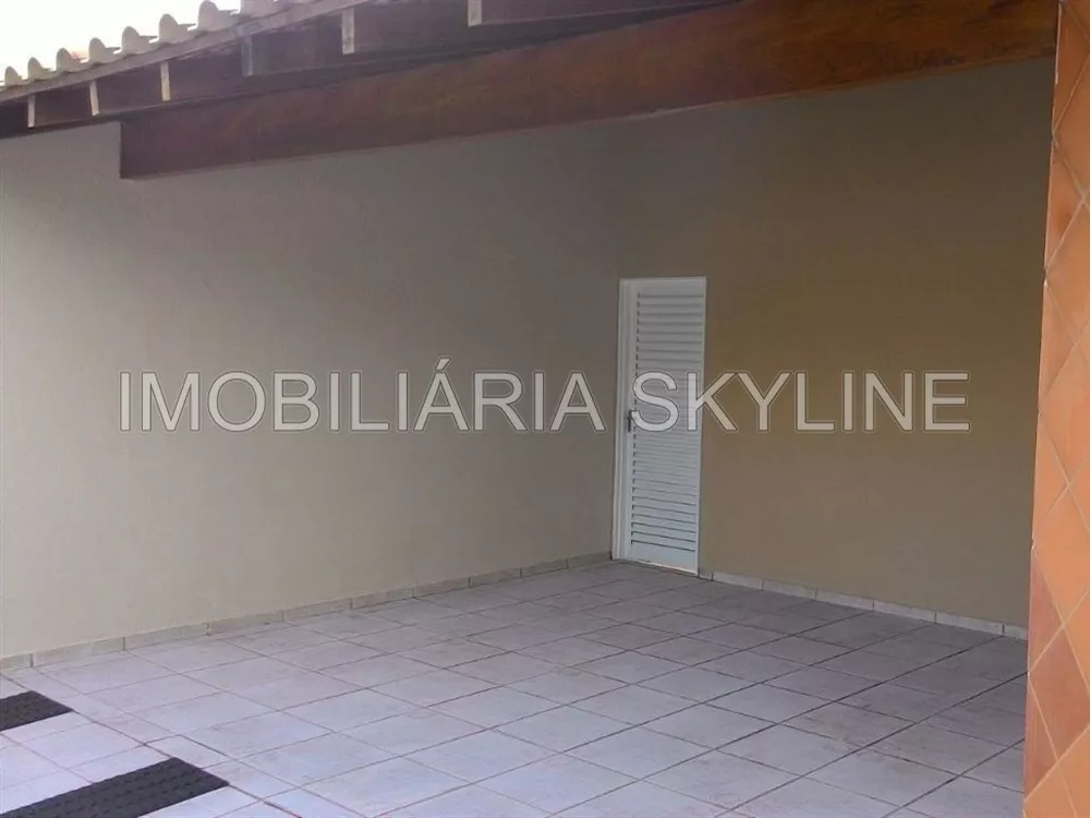 Casa à venda com 3 quartos, 200m² - Foto 12