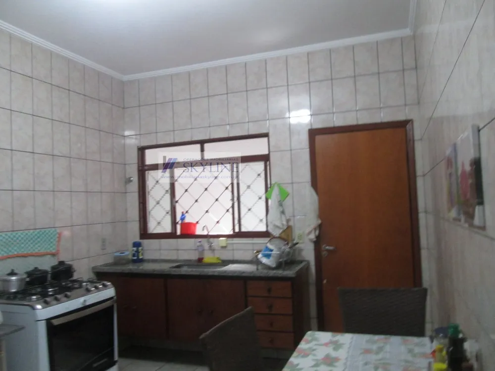 Casa, 3 quartos, 204 m² - Foto 9