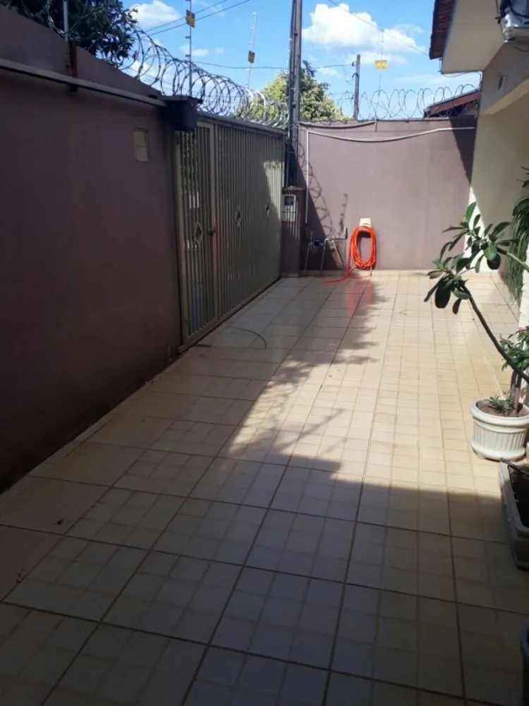 Casa, 3 quartos, 200 m² - Foto 3
