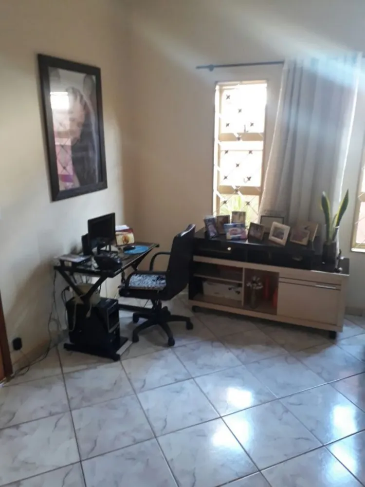 Casa, 3 quartos, 200 m² - Foto 14