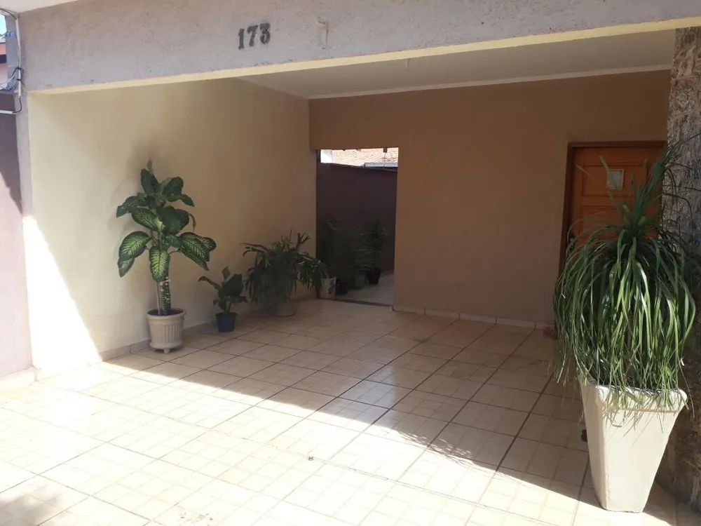 Casa, 3 quartos, 200 m² - Foto 1