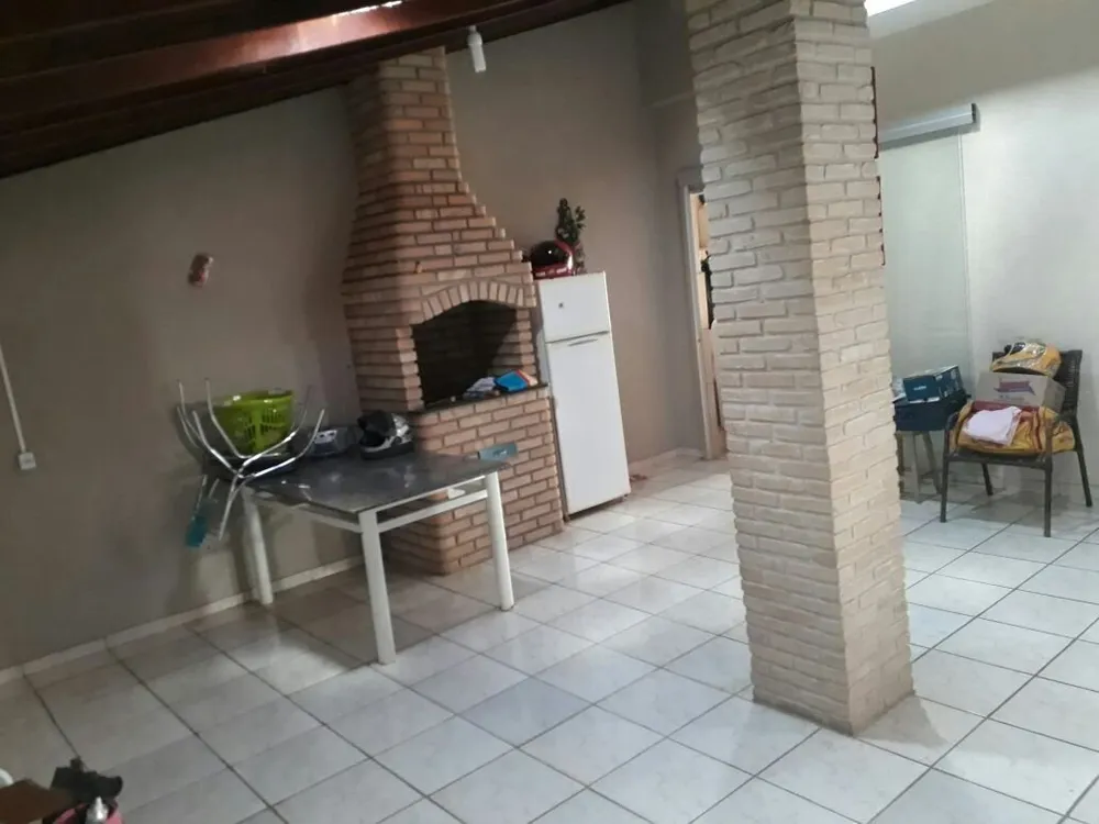 Casa, 3 quartos, 200 m² - Foto 4