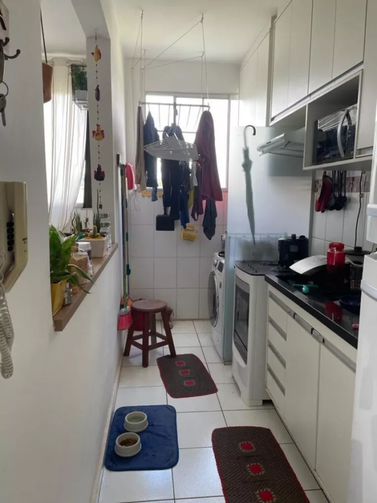 Apartamento à venda com 2 quartos, 47m² - Foto 2