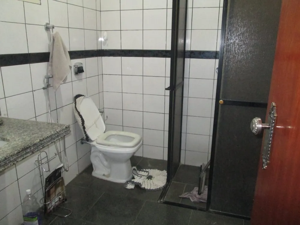Casa, 3 quartos, 250 m² - Foto 4