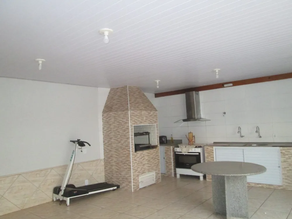 Casa, 3 quartos, 250 m² - Foto 8